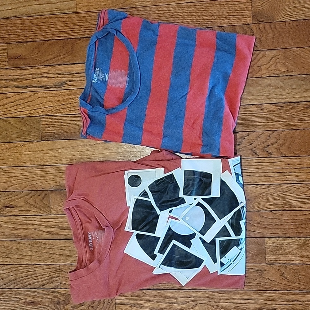 2/$15 Bundle of 2 Short Sleeved Tees